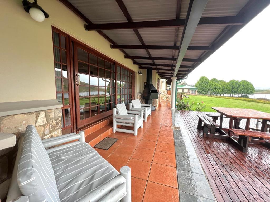Le Rendezvous Apartment Dullstroom